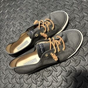 Sperry boating shoes, size 8.5
